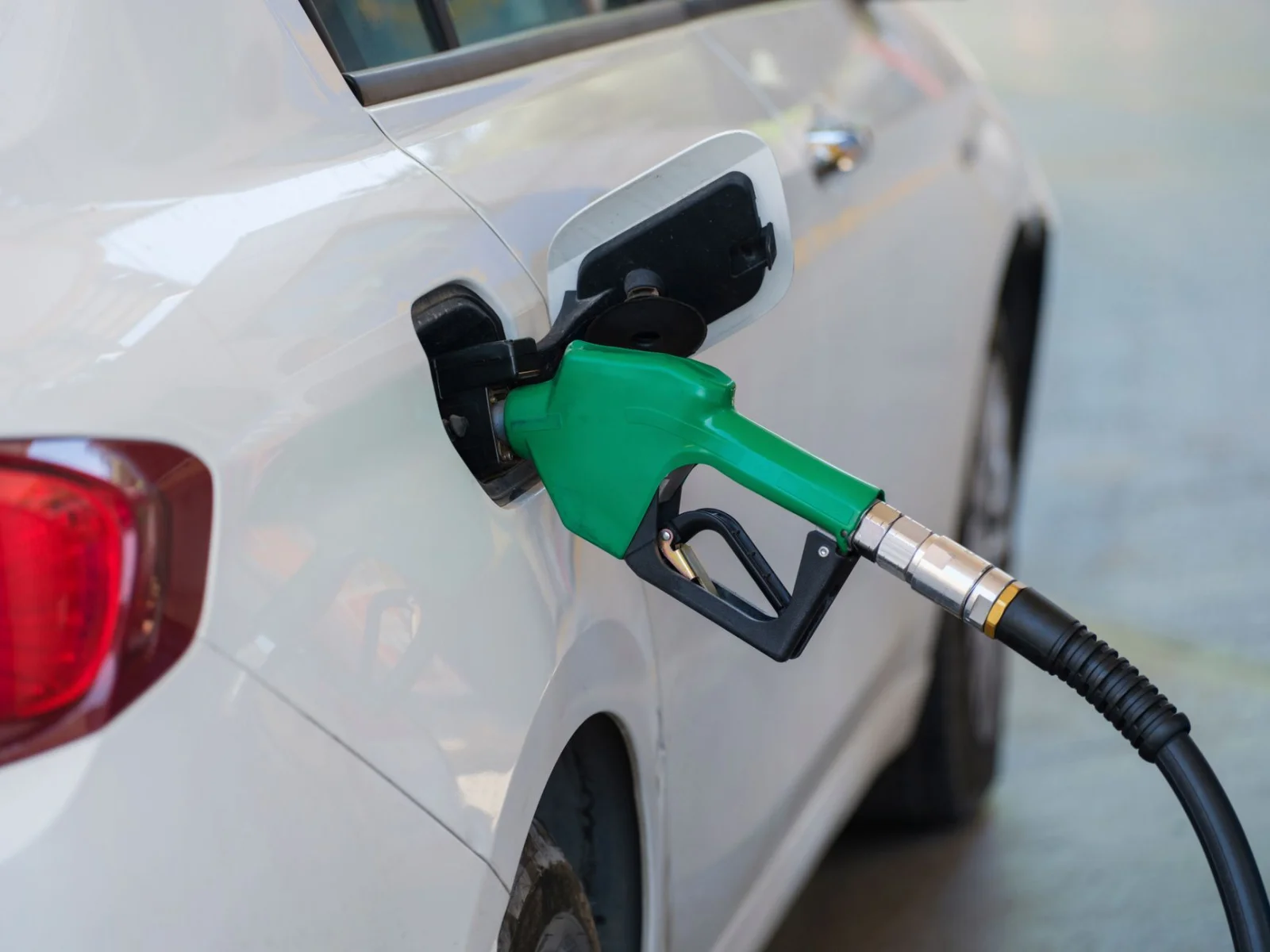 Iran in Crisis: Russians Turning to Gas