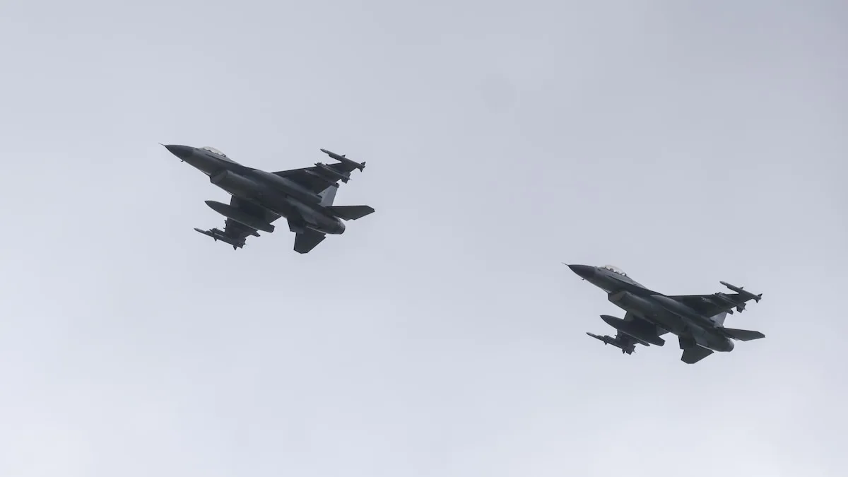 Ukraine's Attack with Rocket Bombs: A Change in Warfare Tactics