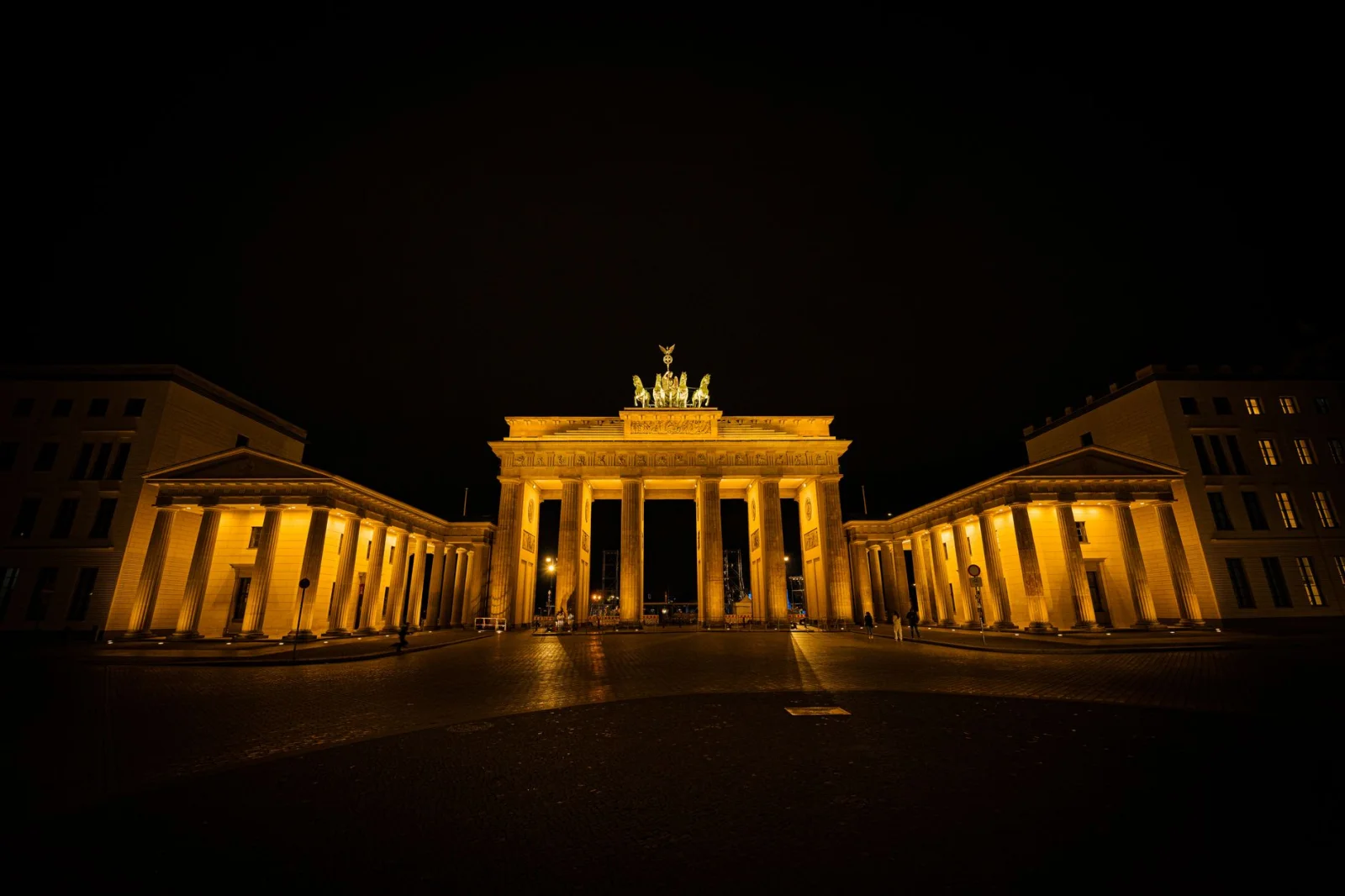 Special Lighting on the Brandenburg Gate: 250 Years of the United States
