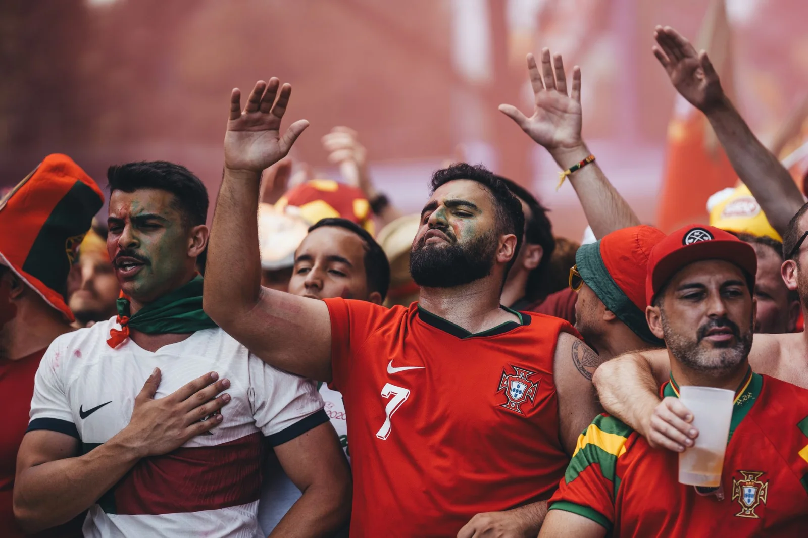 The Distress of a German Fan on American Television: Love for America in the Heart of the World Cup!