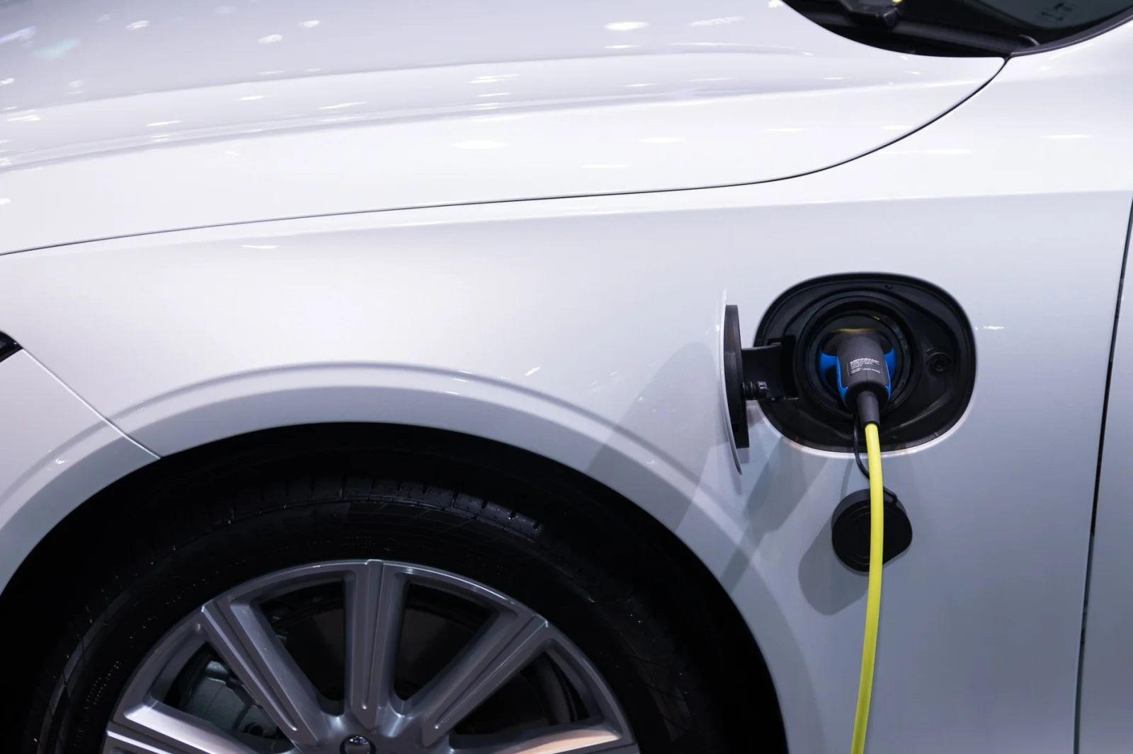 Serious Threat to Electric Vehicles: Security at Risk!