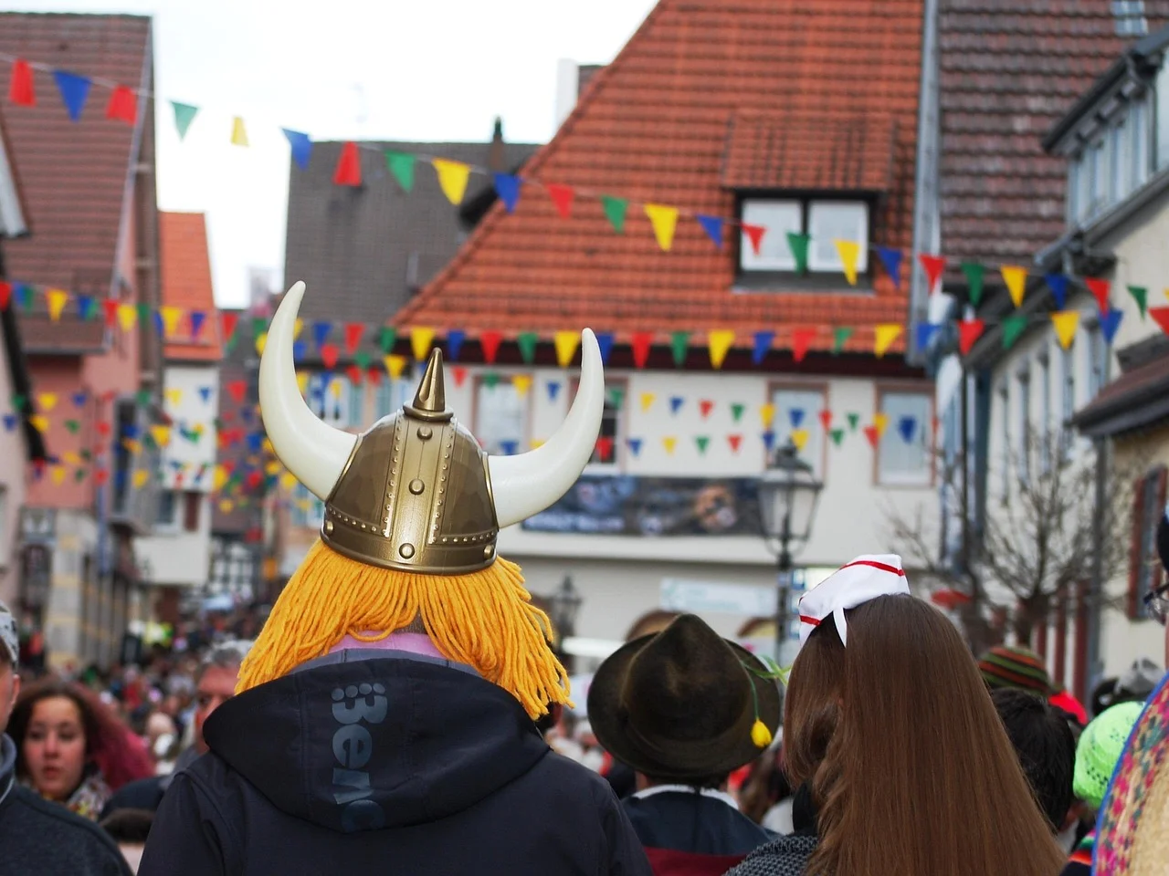 The grand celebration of the 100th anniversary of Lechgau-Trachtenfest is about to begin!
