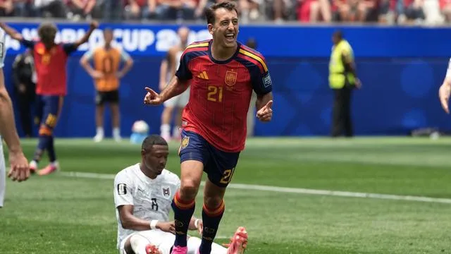 Decisive Victory for Spain: Advancing to the Next Round with a 3-0 Win Against Austria