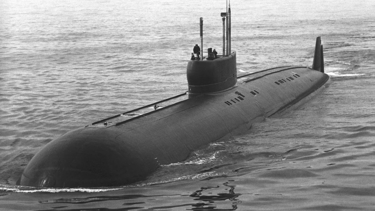 The Fall of the Fastest Submarine in the World: It Silenced Itself!