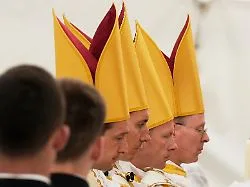 Catholics in the Fire of Tension: Expulsion of Extreme Byzantines from the Vatican