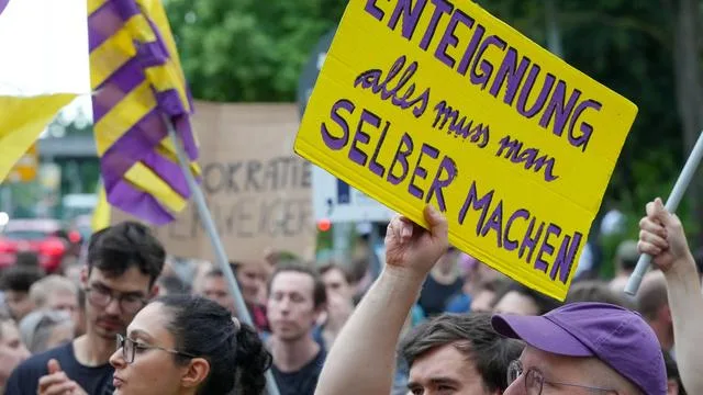 Protests Against the Property Seizure Ban: The Voice of the People is Heard