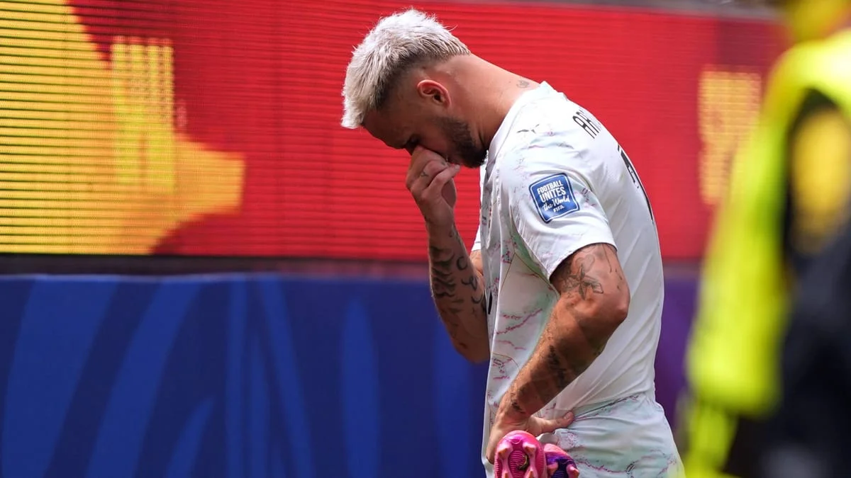 Arnold's Farewell Tears: The End of a Bitter Era for Austria