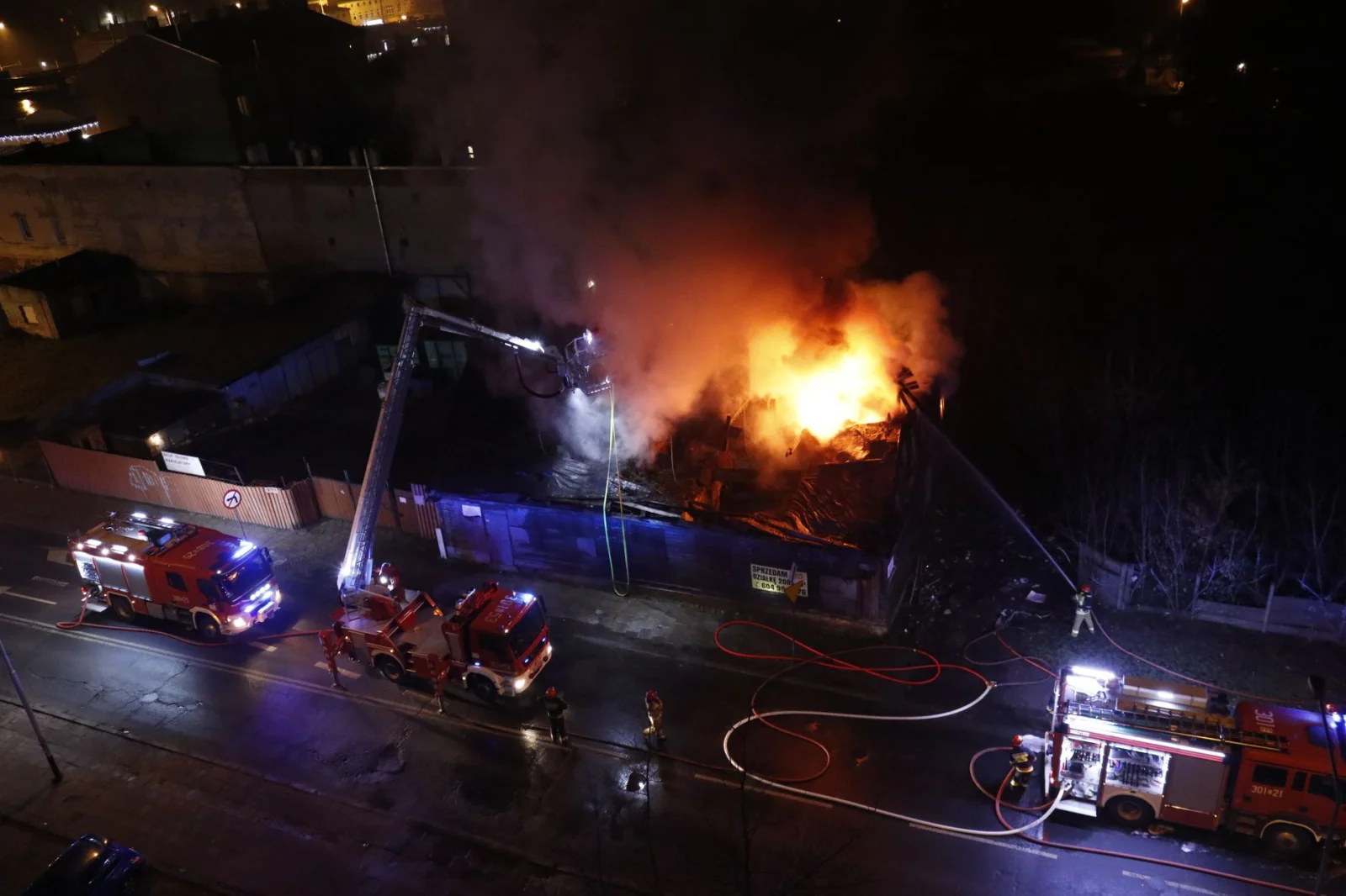 Massive Fire at Stuttgart's Grand Market; Firefighters in Action
