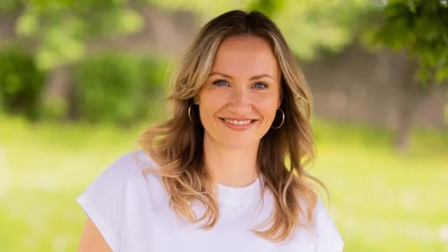 Stealing Pocket Money from Mother: The Controversial Secret of the Soap Star