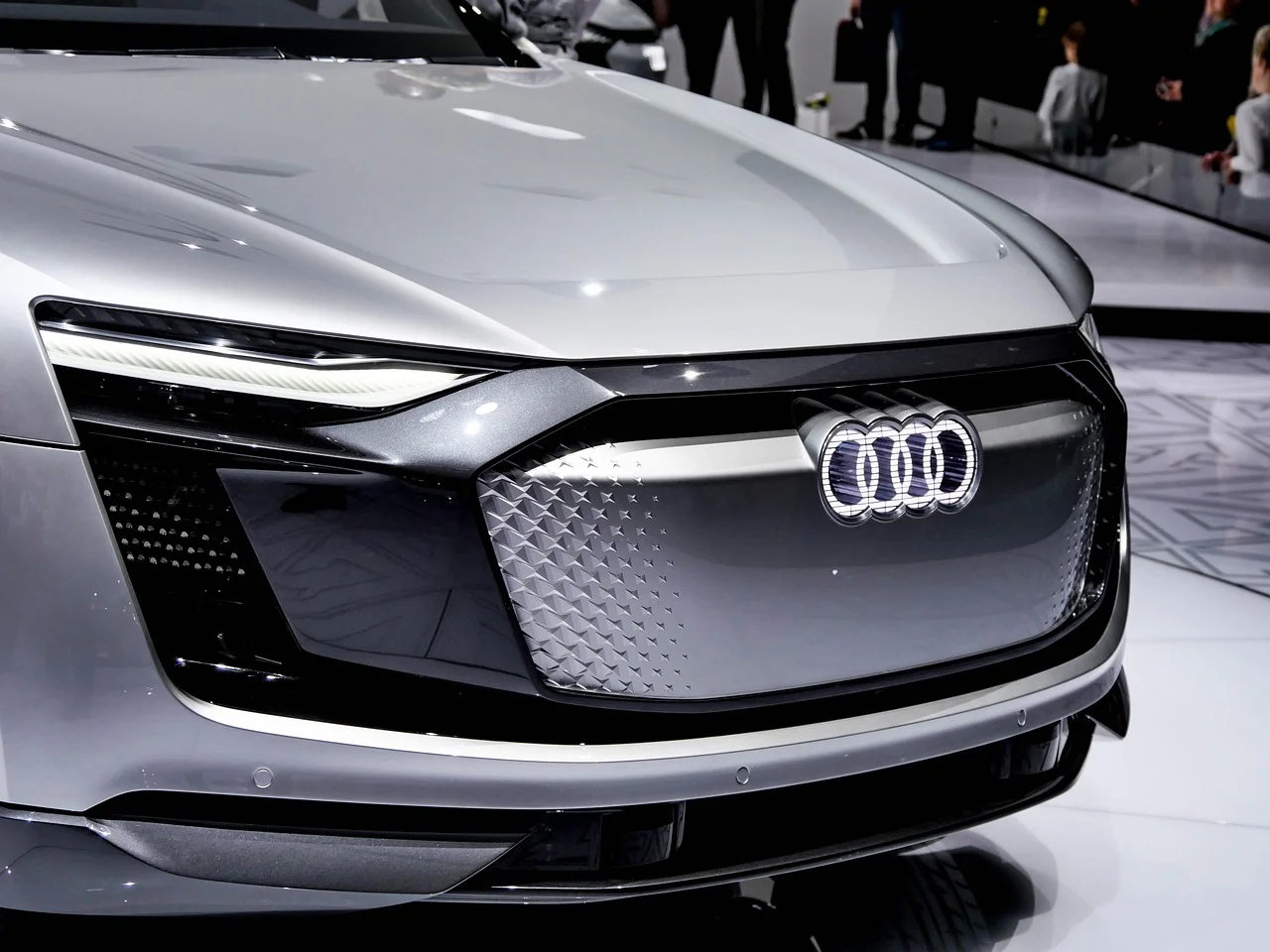 Audi A2 e-tron: The new electric car that will shake up the market!