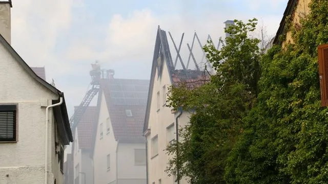 Terrifying Fire in Ingersheim: Risk of House Collapses!