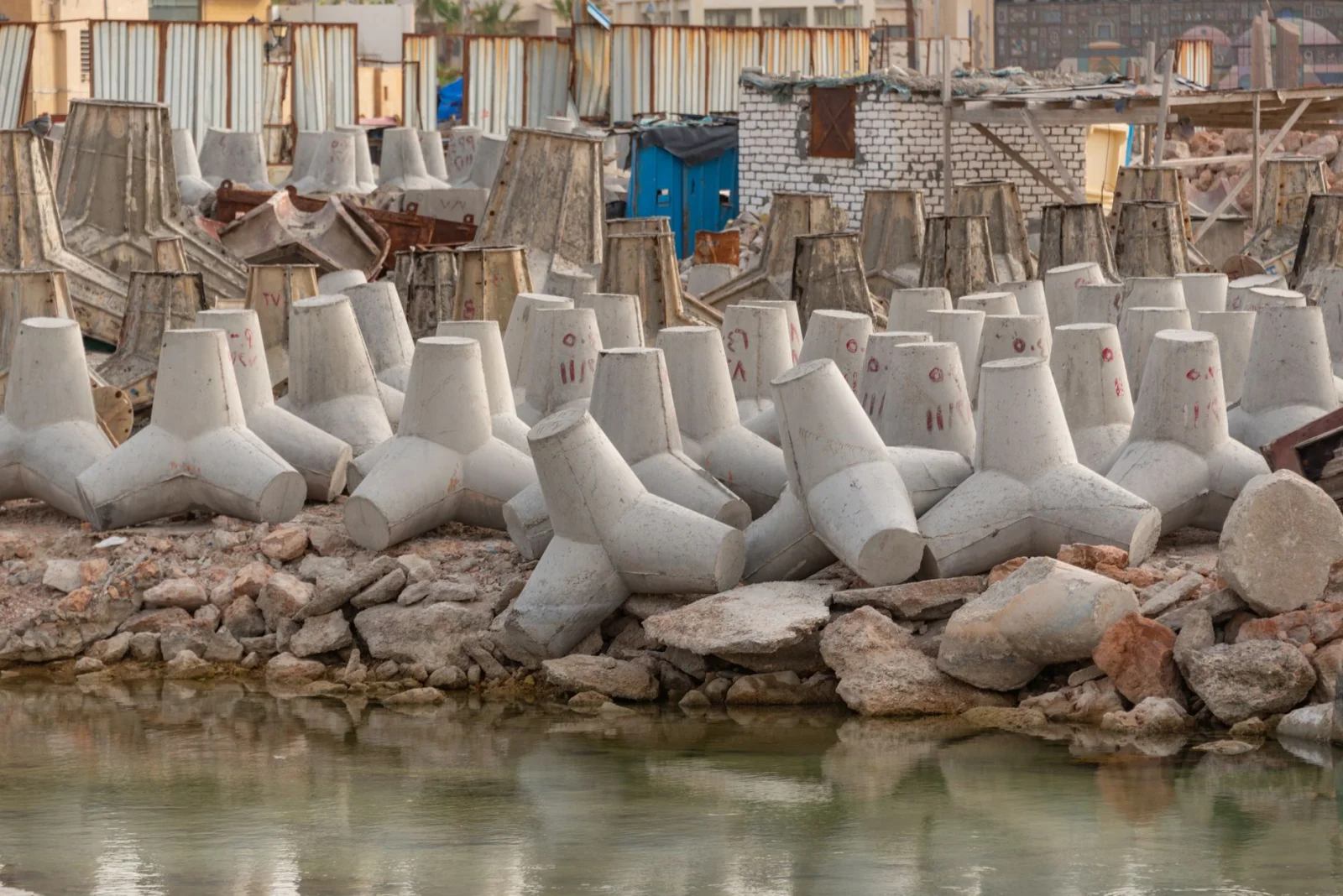 Water Crisis and Efforts to Save the Coasts