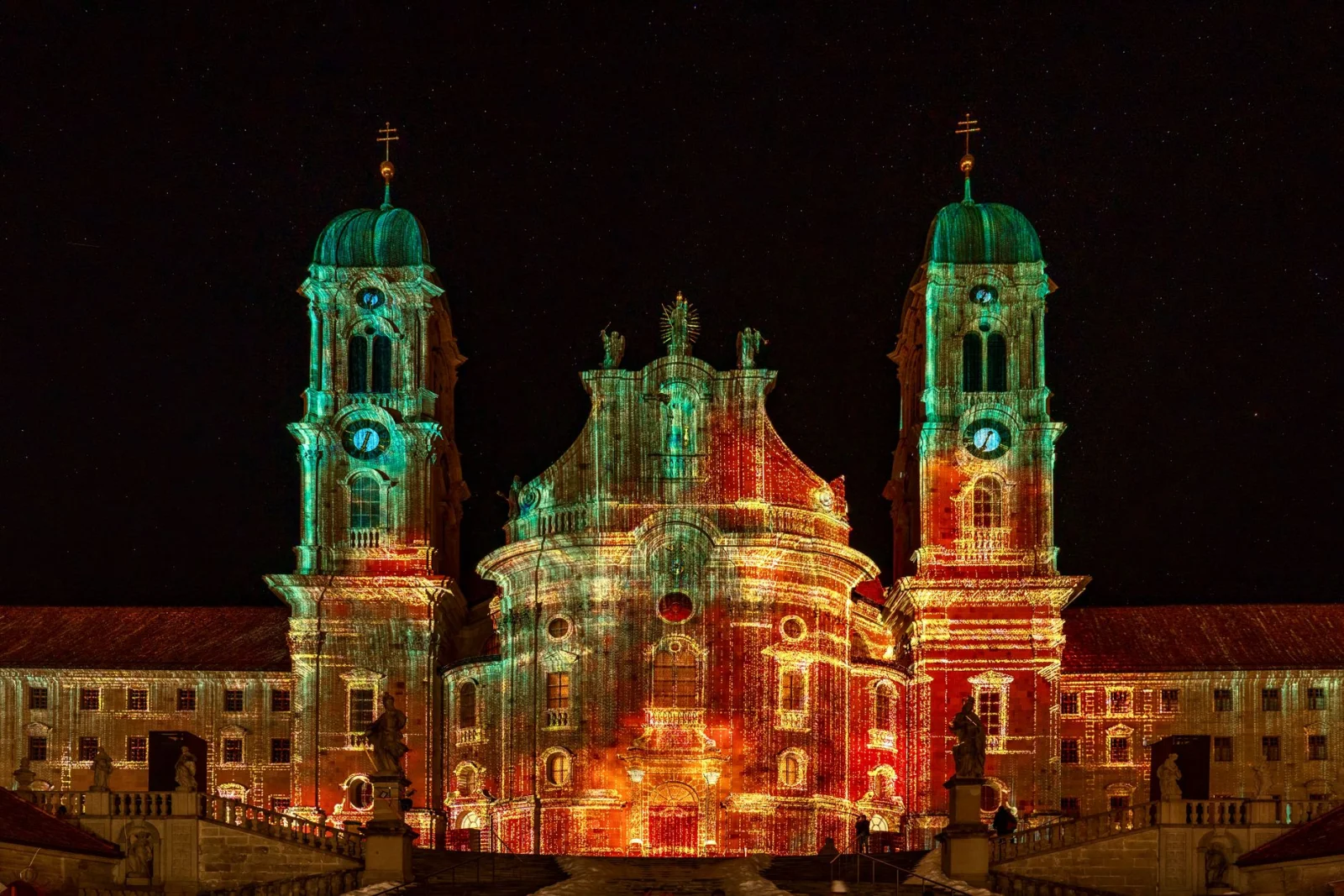 550th Anniversary Celebration of the Heilig Kreuz Church in Schaftlach: The Start of a Grand Holiday