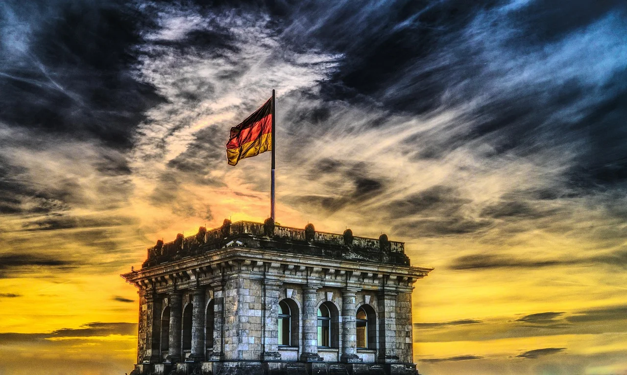 Controversial Reforms: Reactions to the Government's New Package