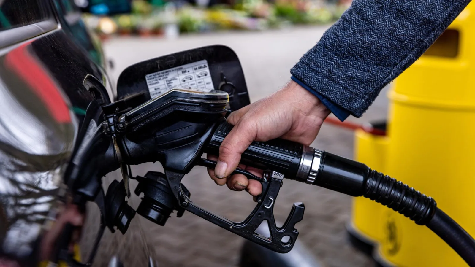 Sudden Increase in Fuel Prices in Poland; Government Under Fire