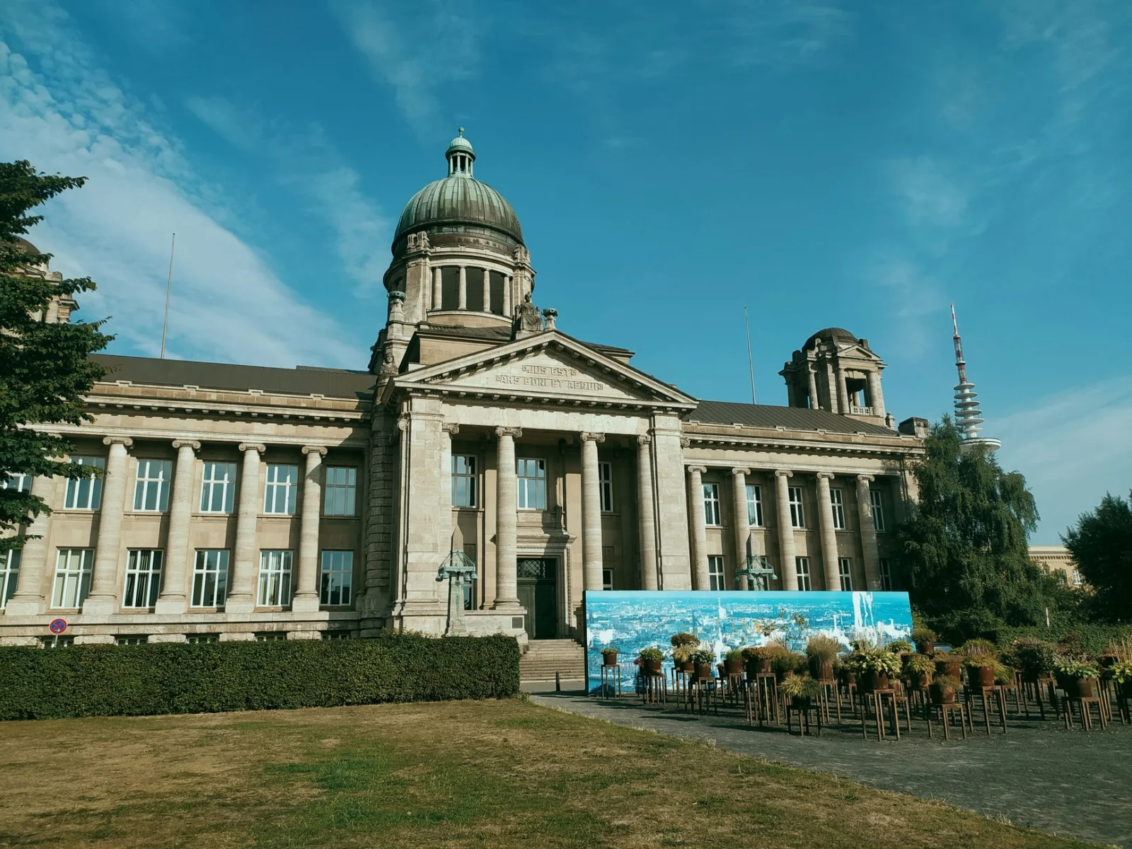 Digital Transformation in German Courts: Is Online Filing of Lawsuits Really Effective?