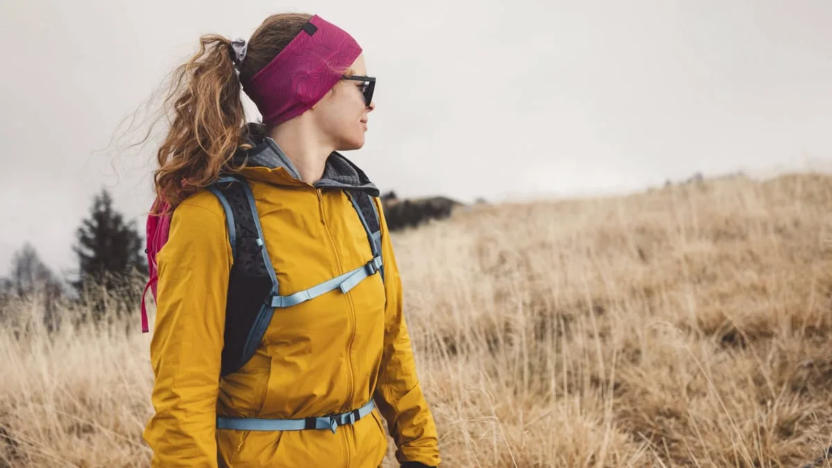 Secrets of the Right Clothing for Hiking: Layering, the Key to Warmth and Comfort!