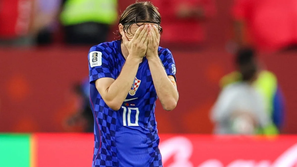 VAR Shock and Semi-Final Dramas: Portugal Overcomes Croatia
