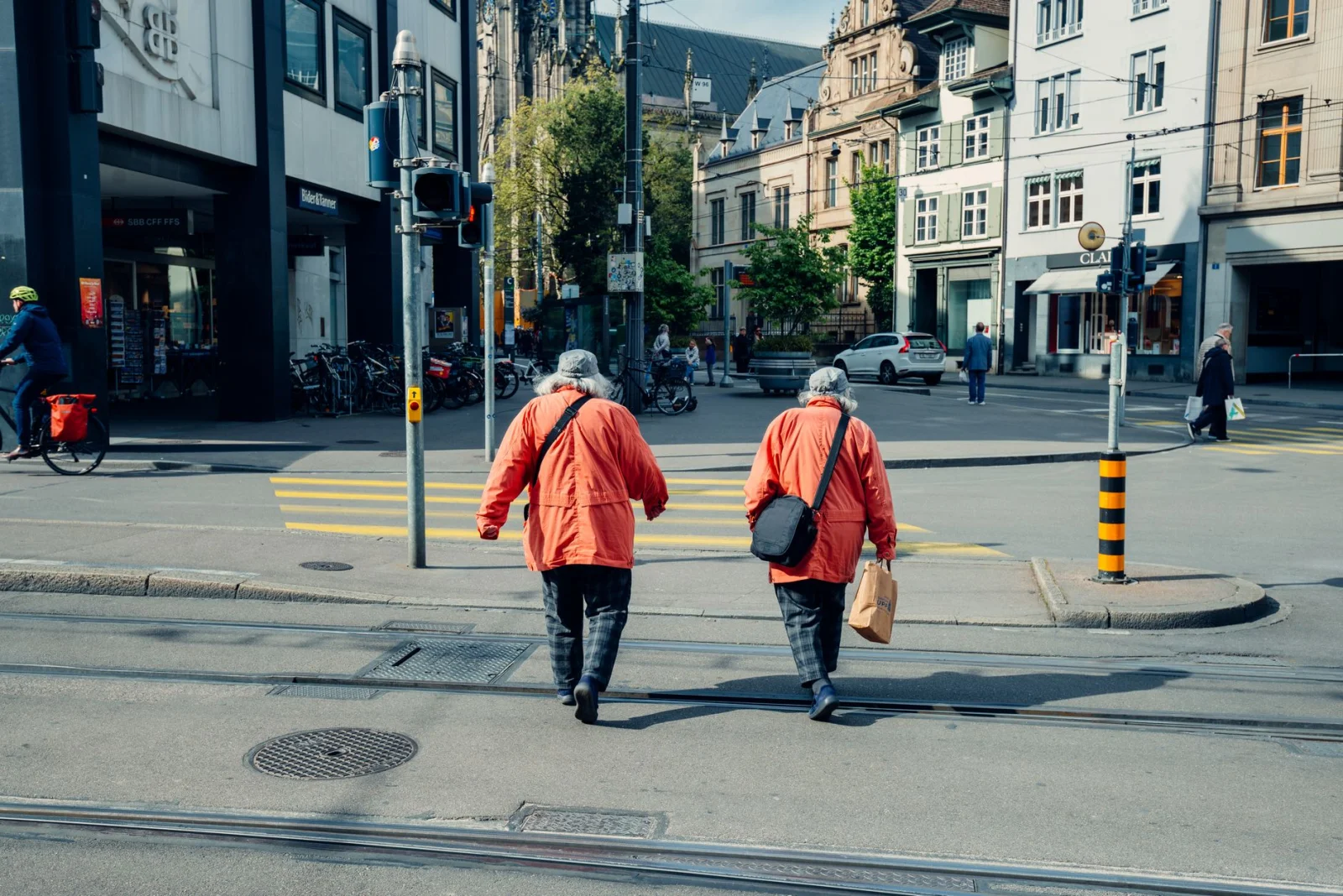 How an Elderly Couple Continues Their World Travels
