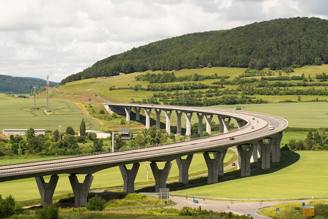 Disaster on the A45 Highway; The Bridge Did Not Collapse in Flames!