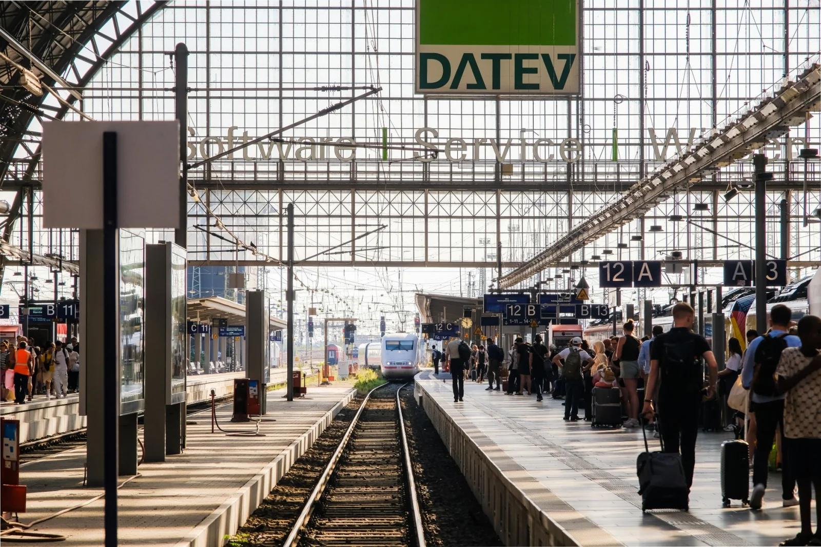 New Disruption in the Wuppertal Rail Network; What Has Happened to Passengers?