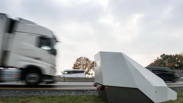 Strange Fire: Destruction of Speed Cameras in Mittelfranken